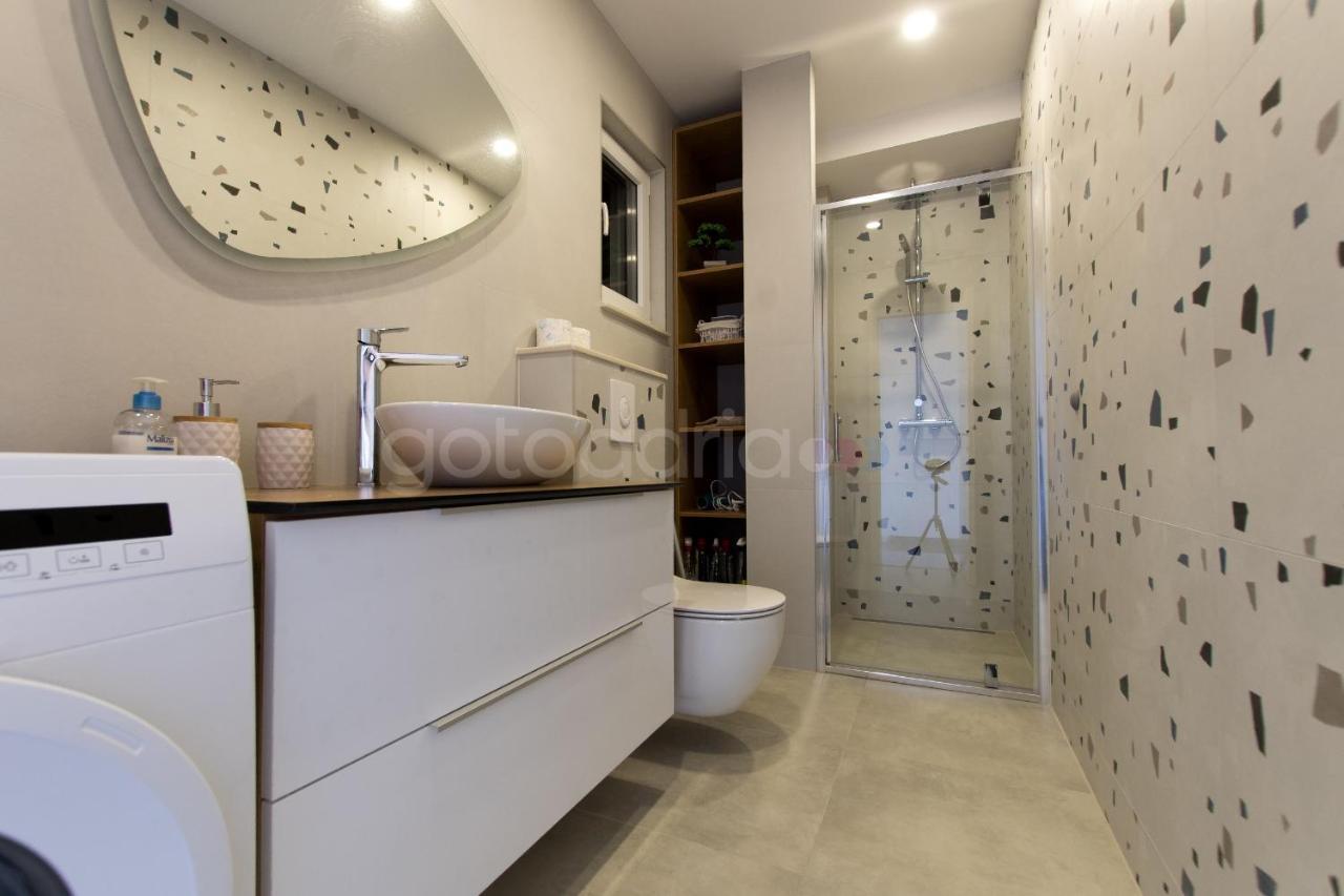 Seashell - Luxury Seaview Apartments Makarska Exterior foto