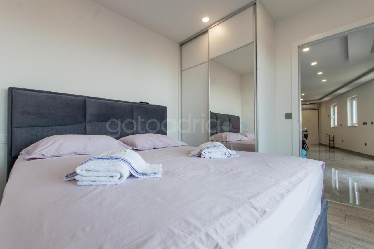 Seashell - Luxury Seaview Apartments Makarska Exterior foto